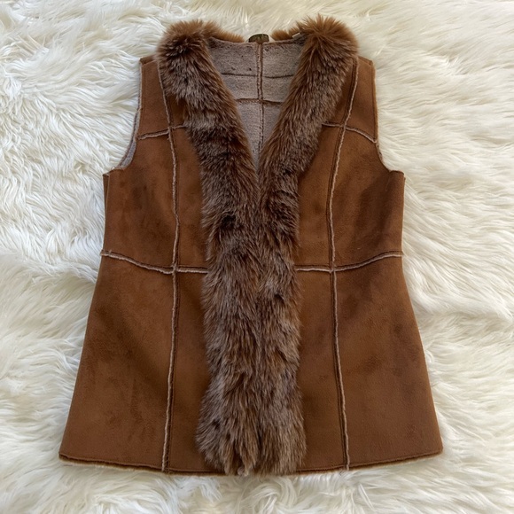 Orvis Faux Fur & Suede Vest - Picture 5 of 9